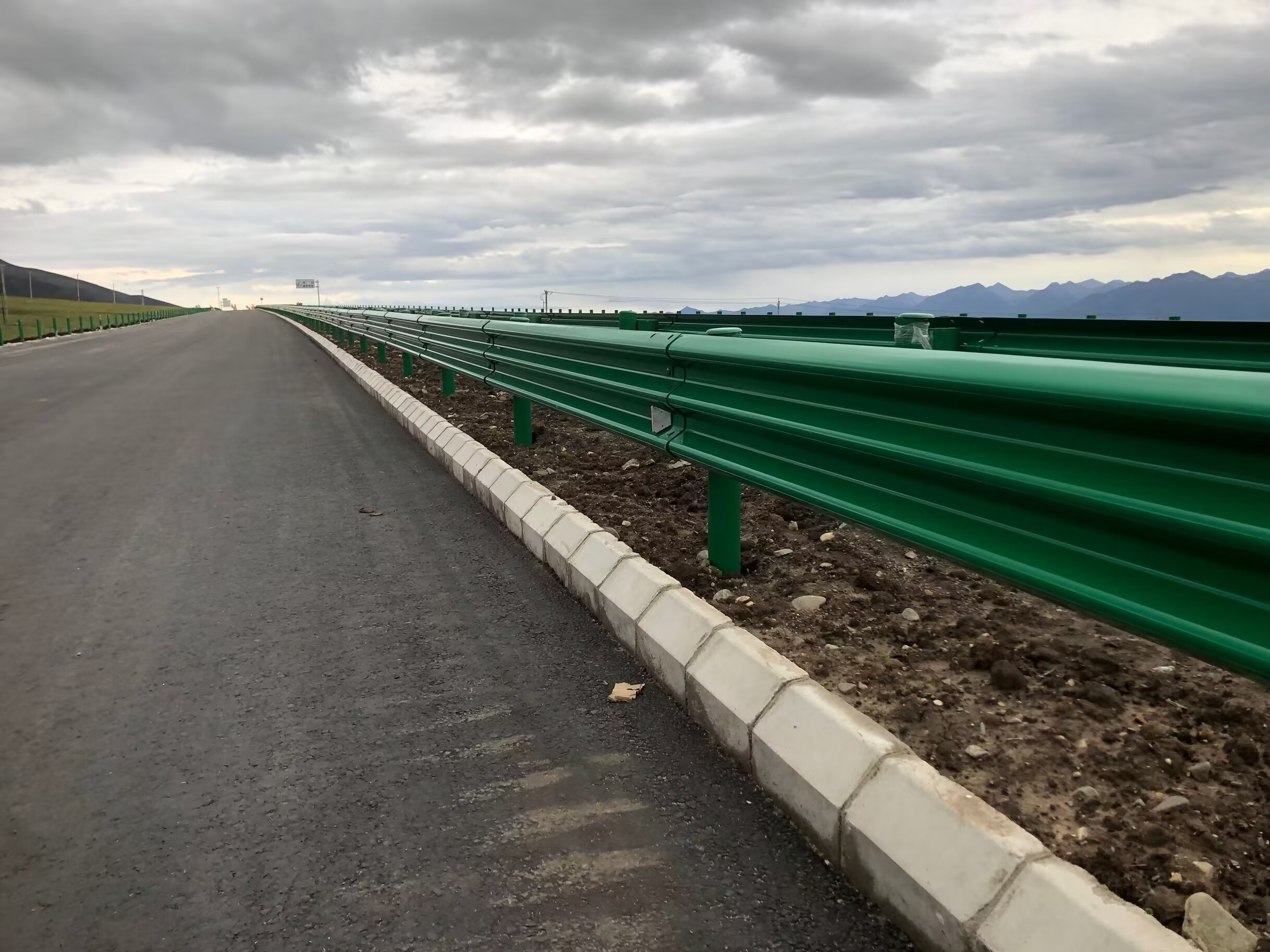 黑水县乡村公路波形护栏三波波形护栏 - 推荐